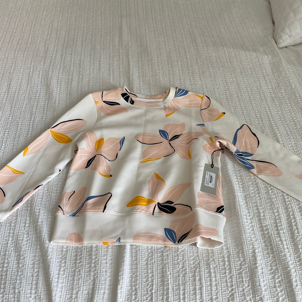 NWT On the Go Scuba Sweatshirt